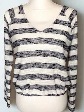 Sanctuary Sweater Women Navy Blue White Stripe Textured V-Neck Size Small